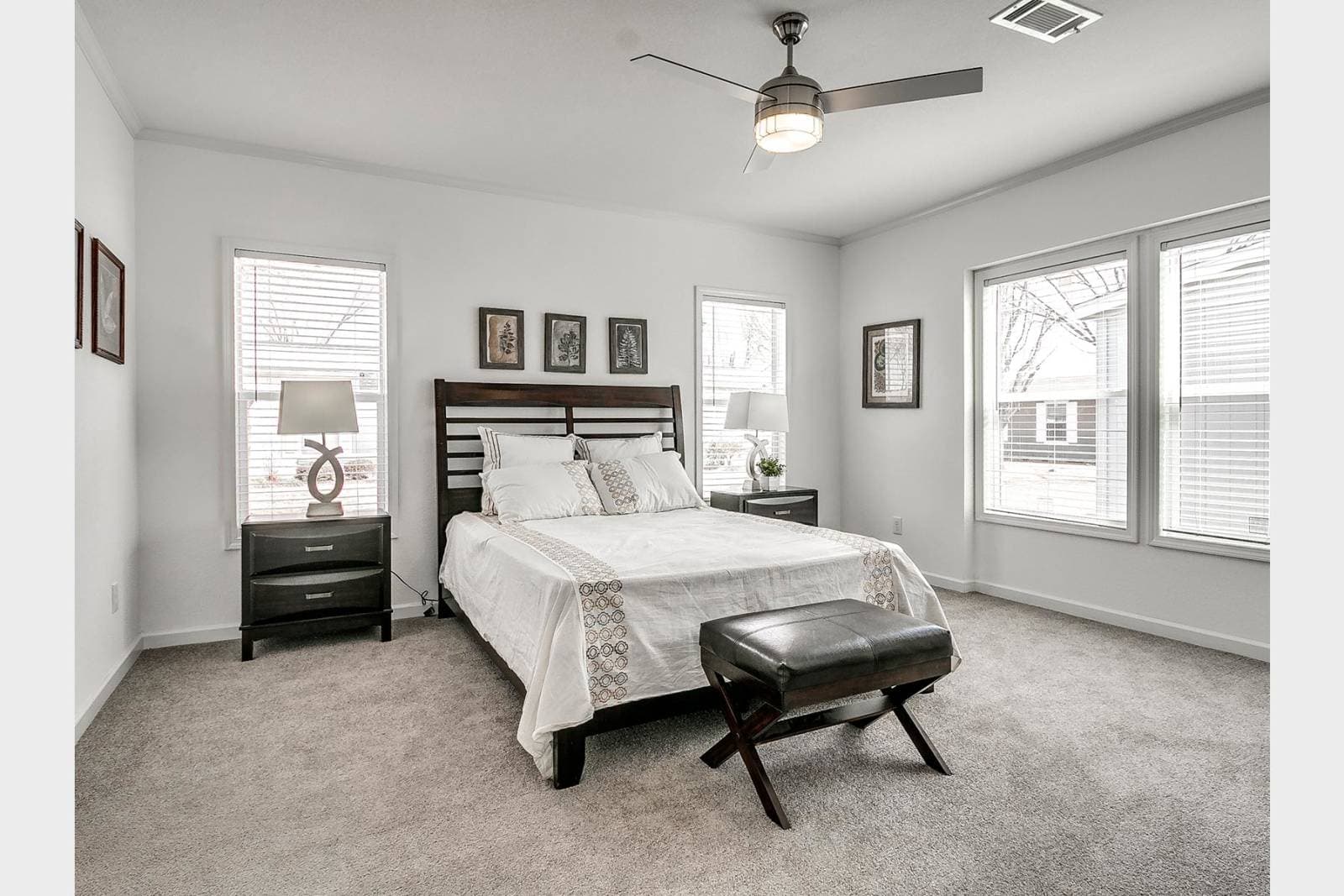 Titan extreme 3266a [the aspen] bedroom home features