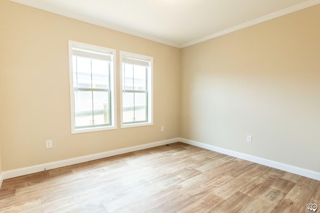 Pri3264-2070 bedroom home features