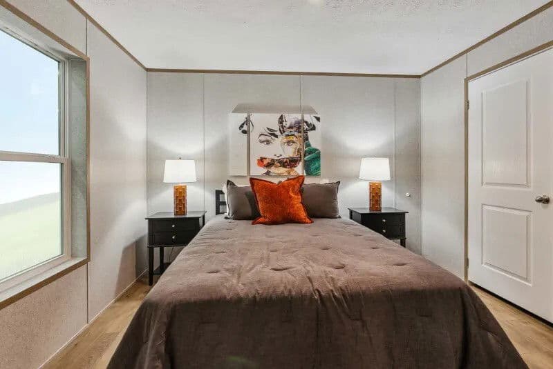 Pike bedroom home features