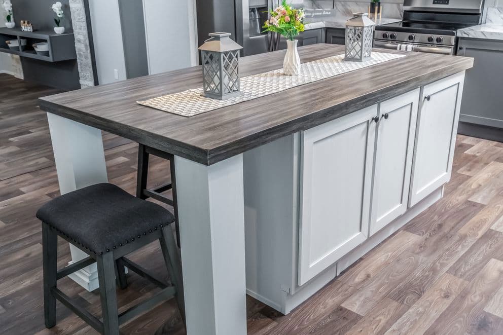 Tradition 3268b kitchen home features