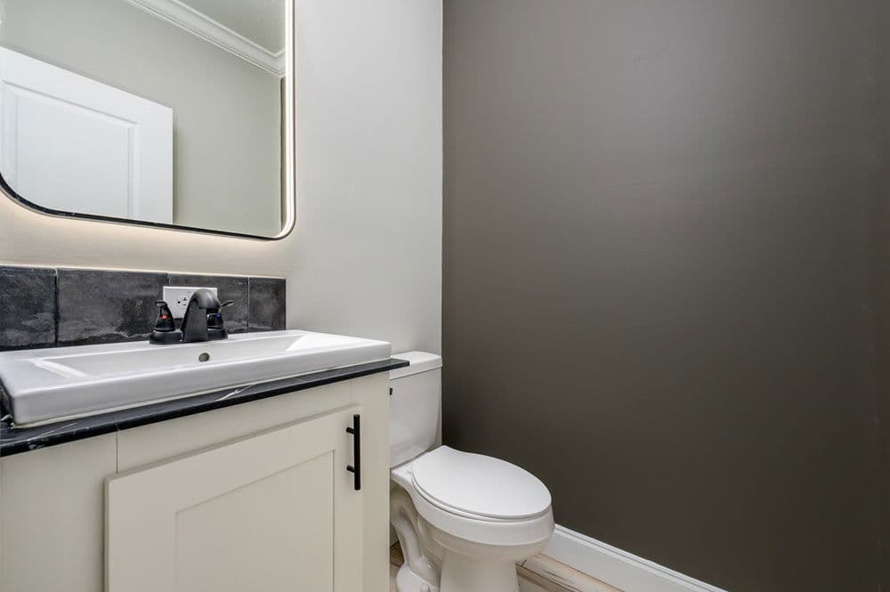 Edgewater ii bathroom home features