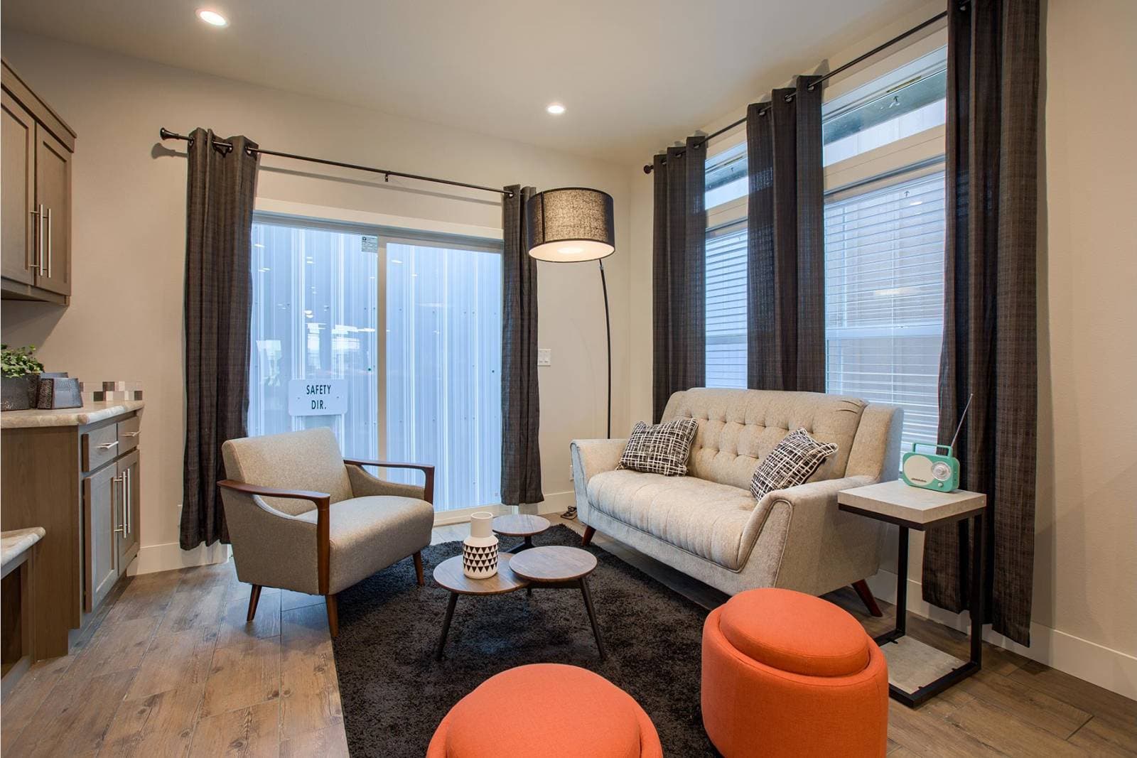 Pika scc643 interior home features