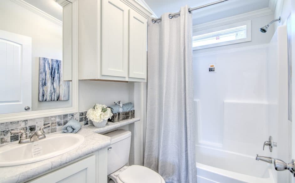 Falcon l40ep8 bathroom home features