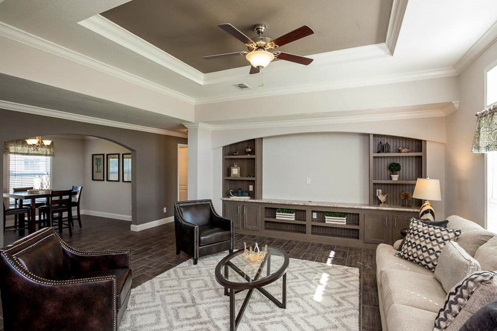 Galion interior home features