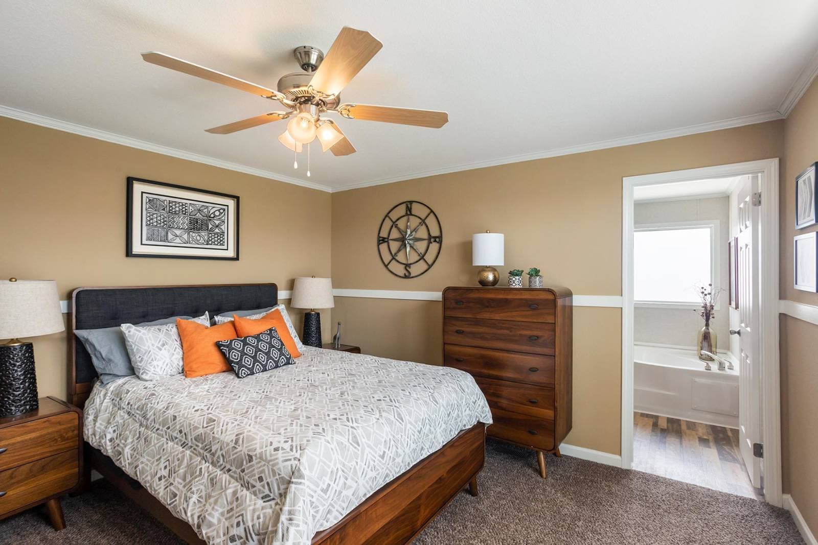 Innovation 2856a bedroom home features