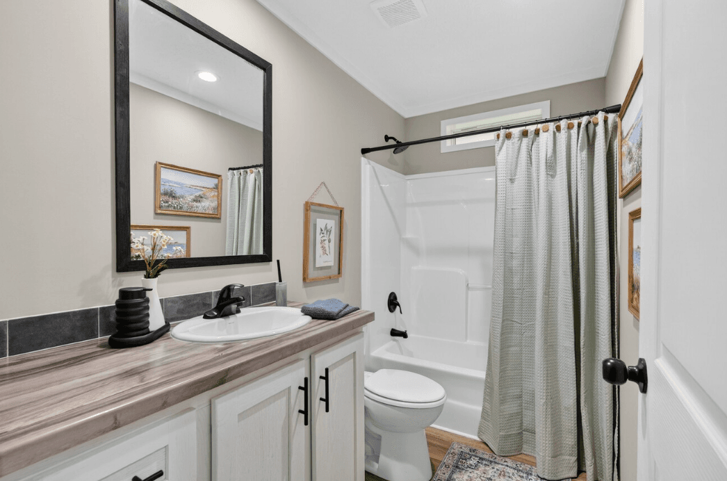 Outlook 28542f bathroom home features