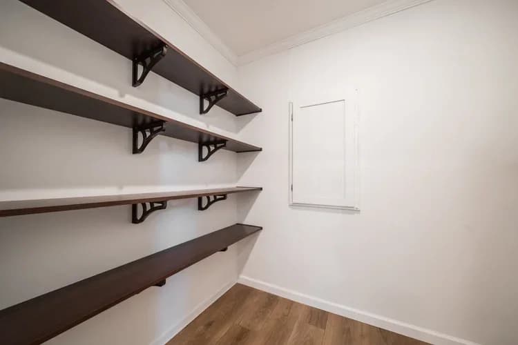 Sky harbor 2.0 interior home features