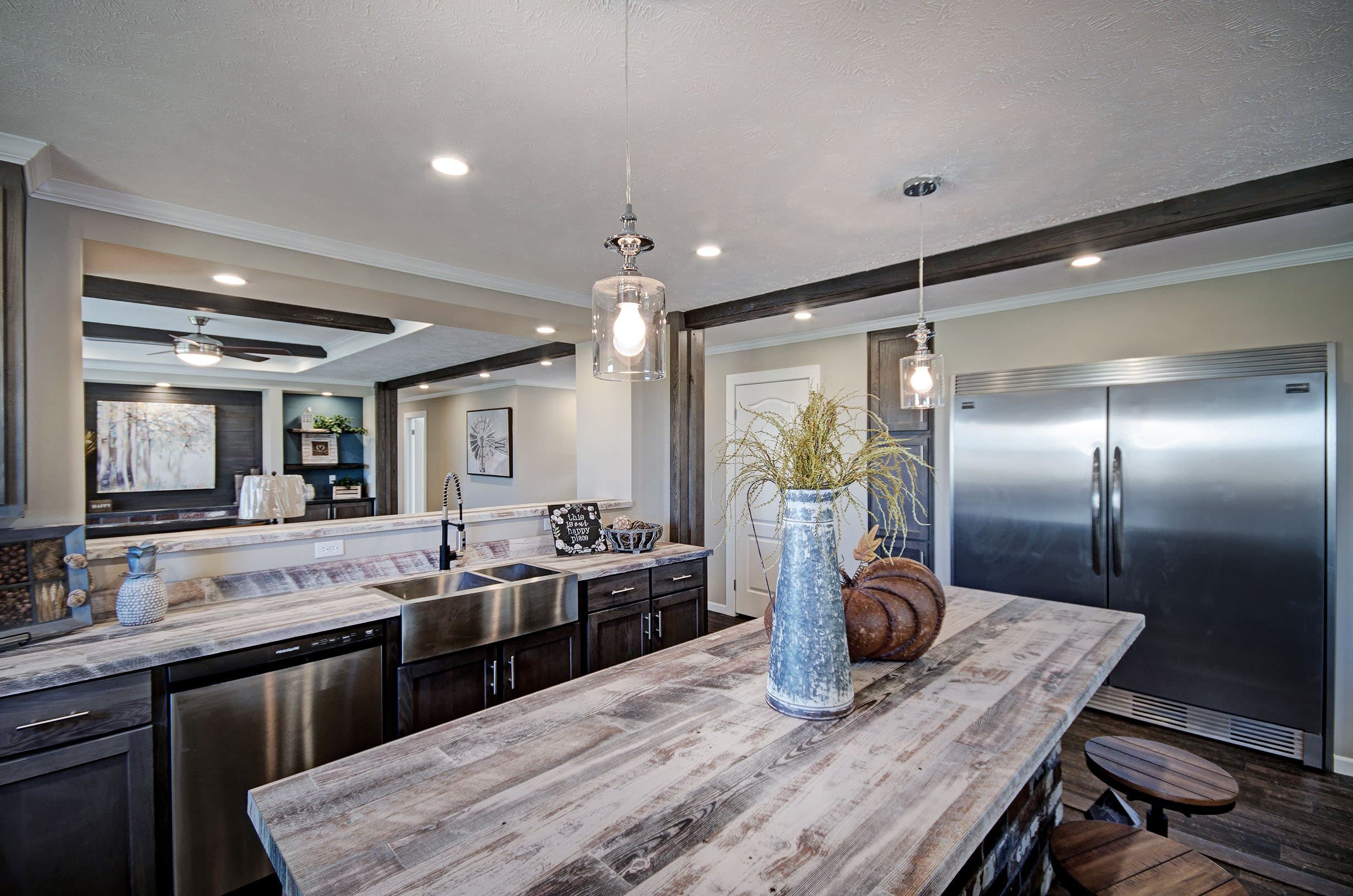 Helicon kitchen home features