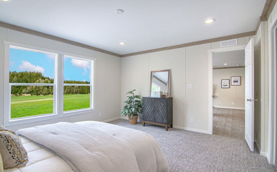 Corral 2354 bedroom home features