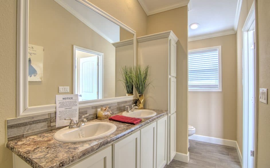 Robin d60ep8 bathroom home features