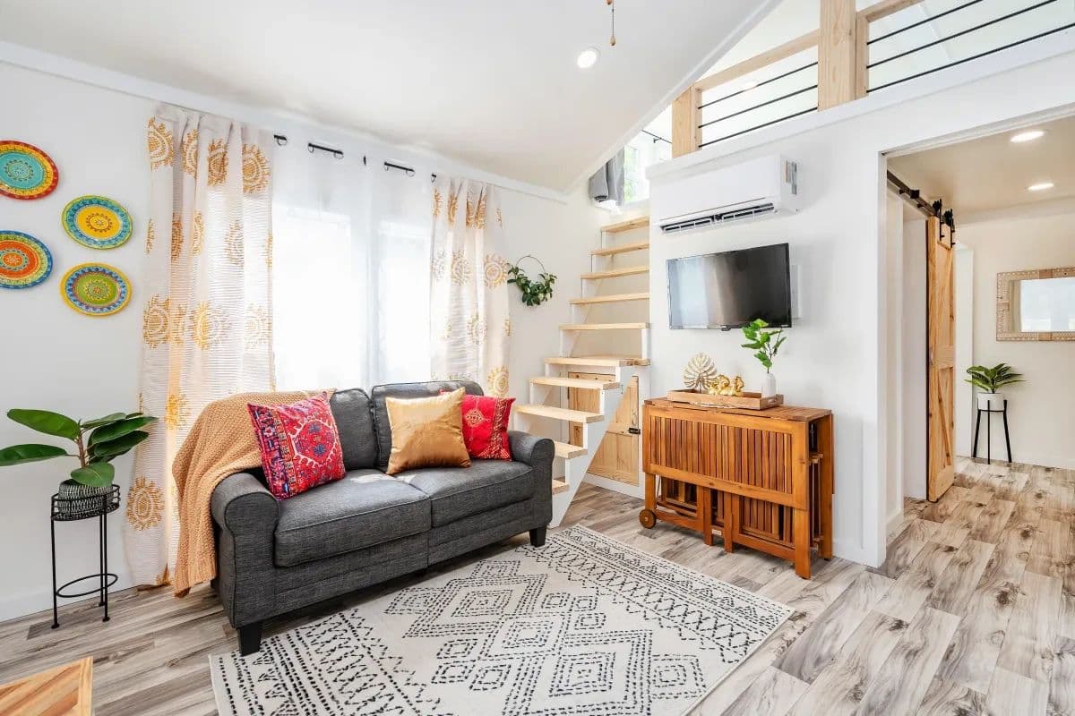 Firefly meadows | 4b 102 interior home features