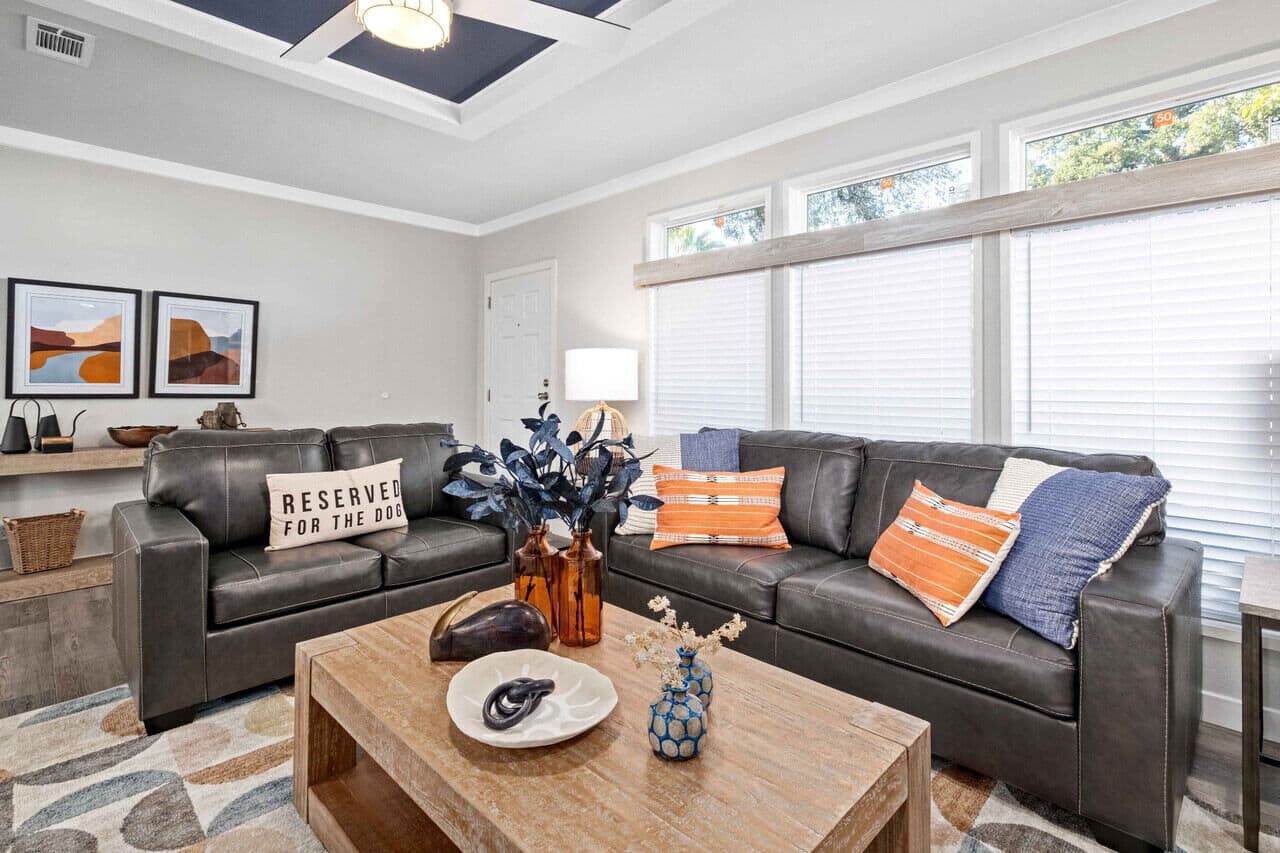 Belterra 32603b interior home features