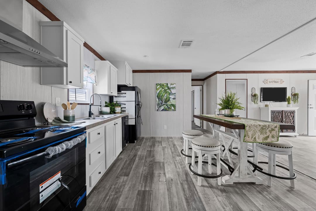 Hamilton kitchen home features