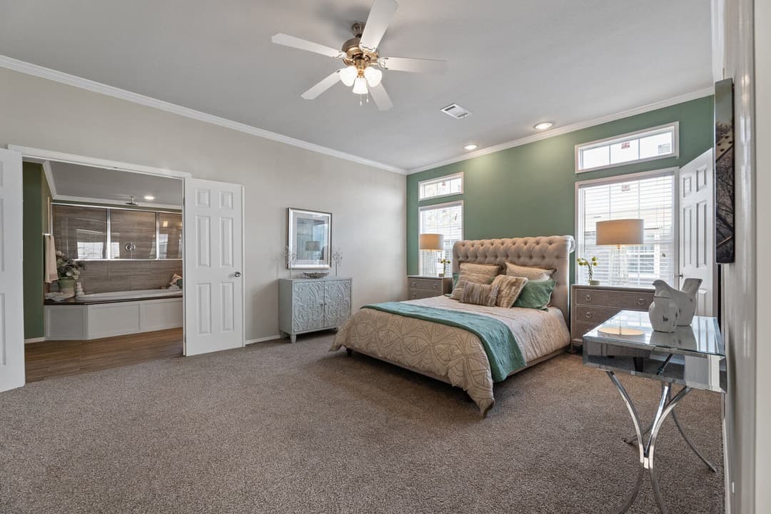 Hacienda iii 41764a bedroom home features