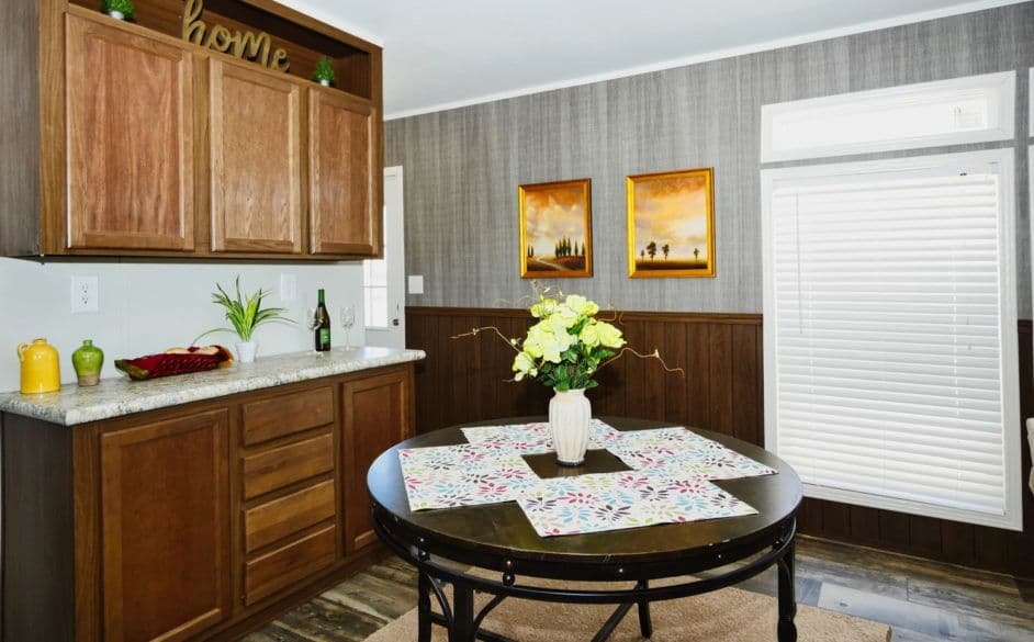 Gemini 9260 interior home features