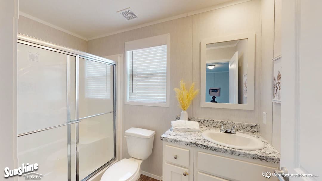 Arc1680-7003 bathroom home features