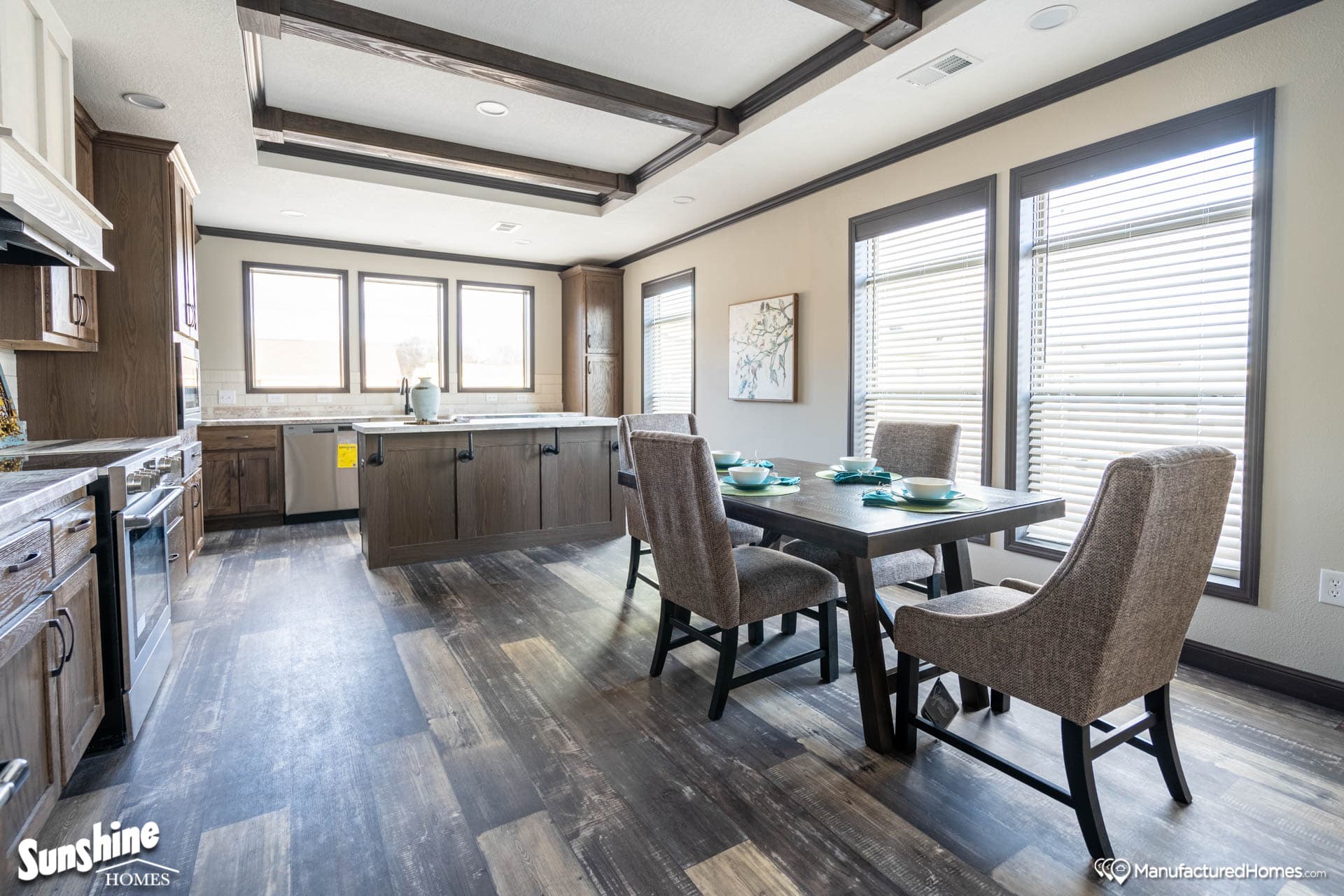 Pri3256-2061 interior home features