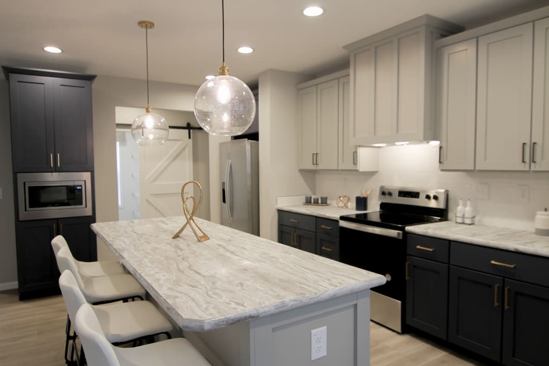Ultra deuce 3 kitchen home features