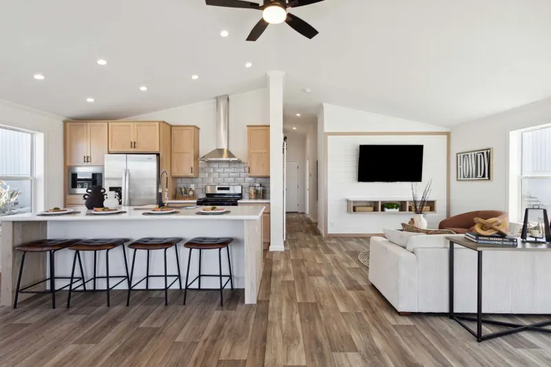 Wood manor d505 kitchen home features