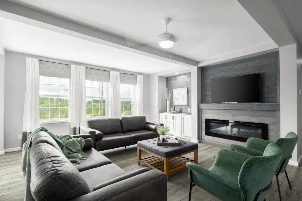 Ultra ranch interior home features