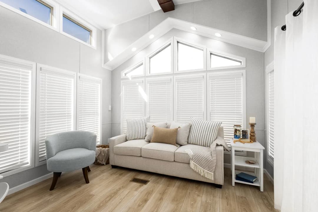 Island interior home features