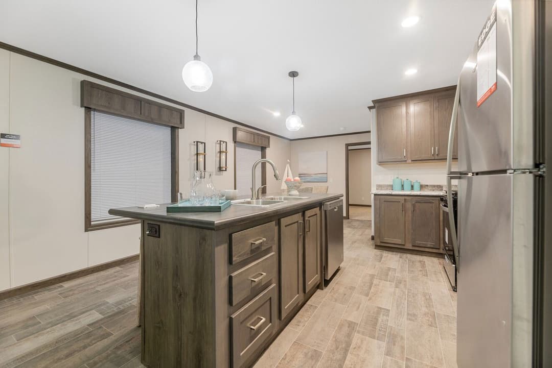 Vista 193500 kitchen home features