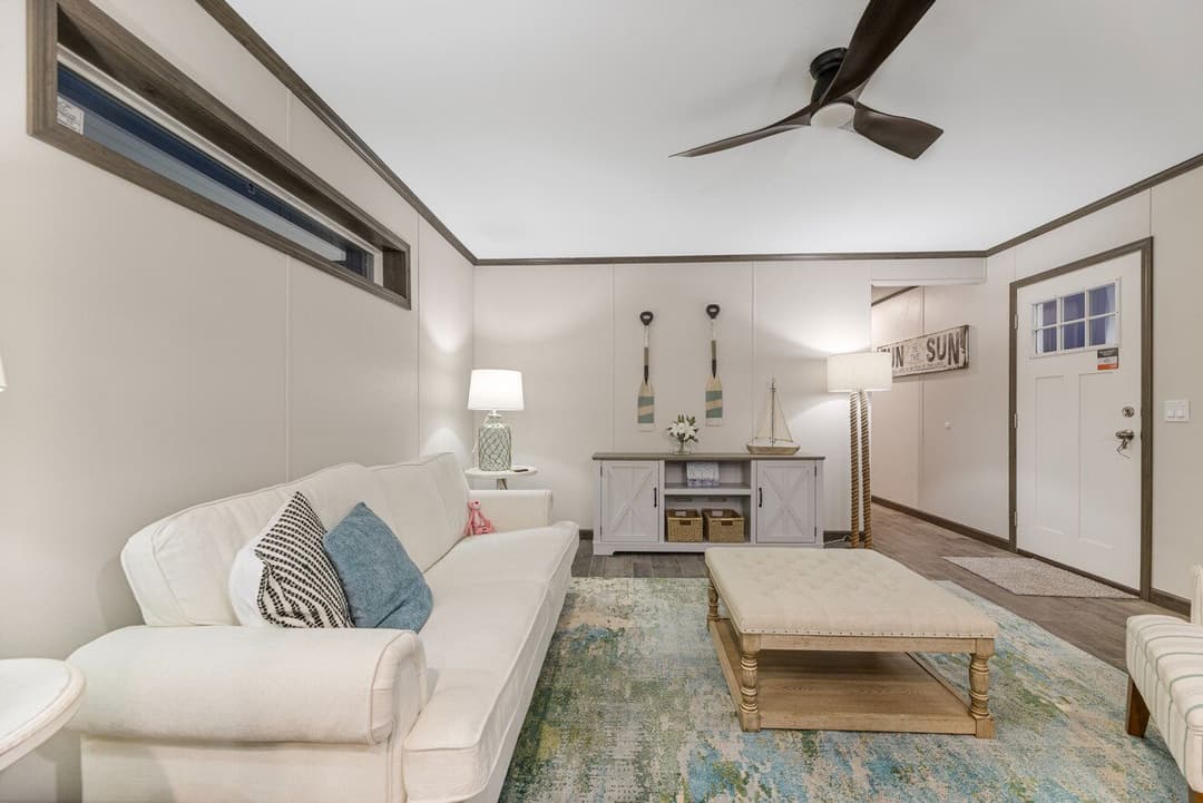 Vista 193500 interior home features