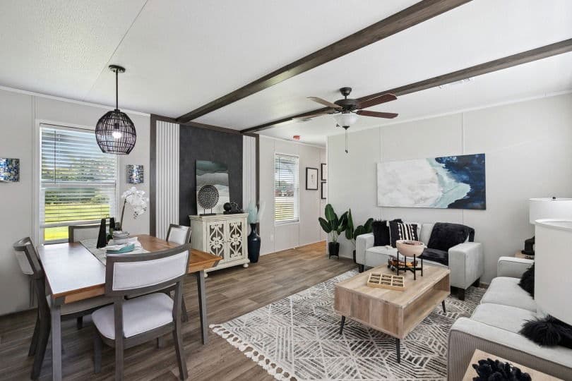 Valor 16763n interior home features