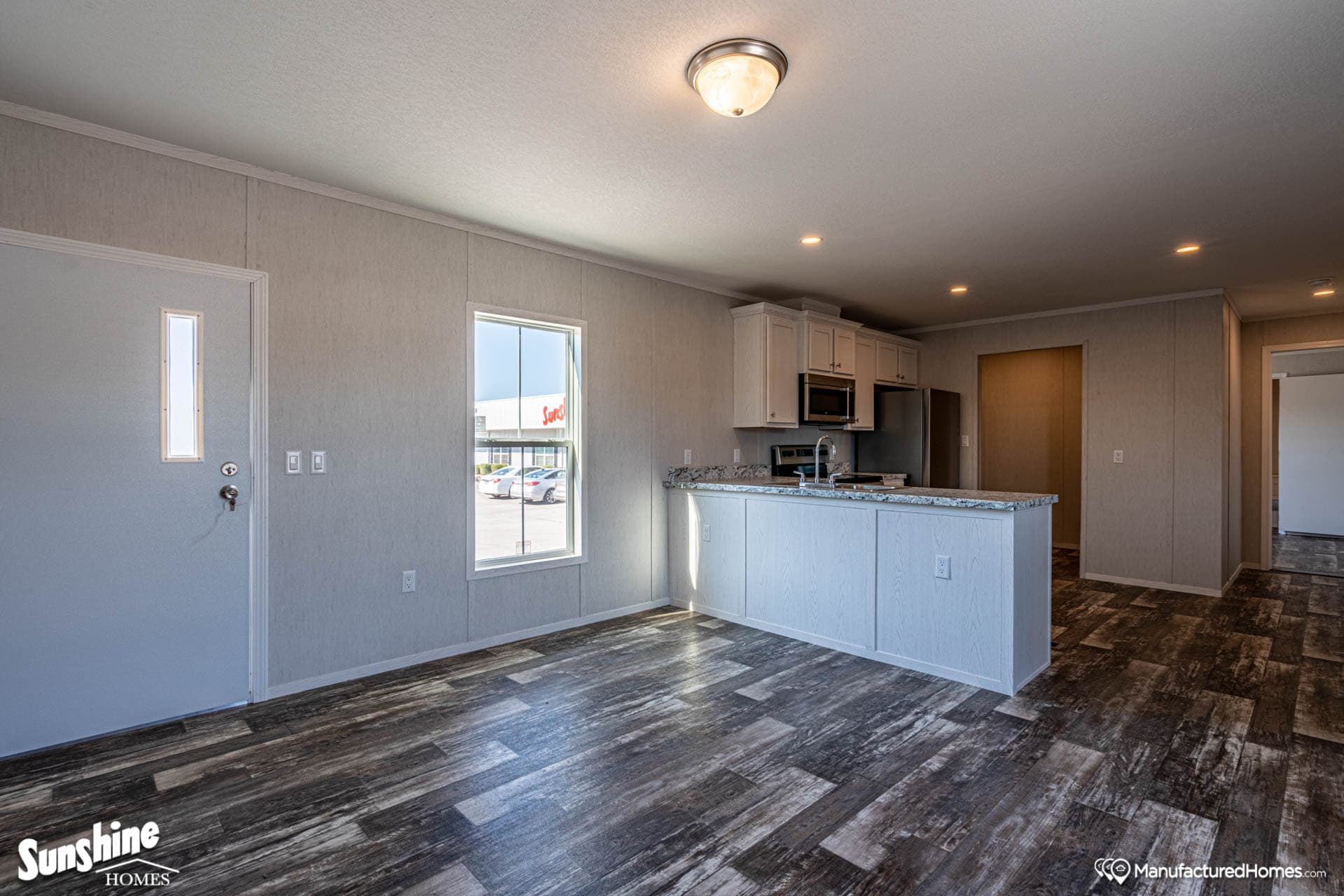 Arc1470-7000 interior home features