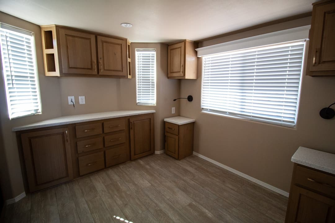 Alpine lofts al11351d interior home features