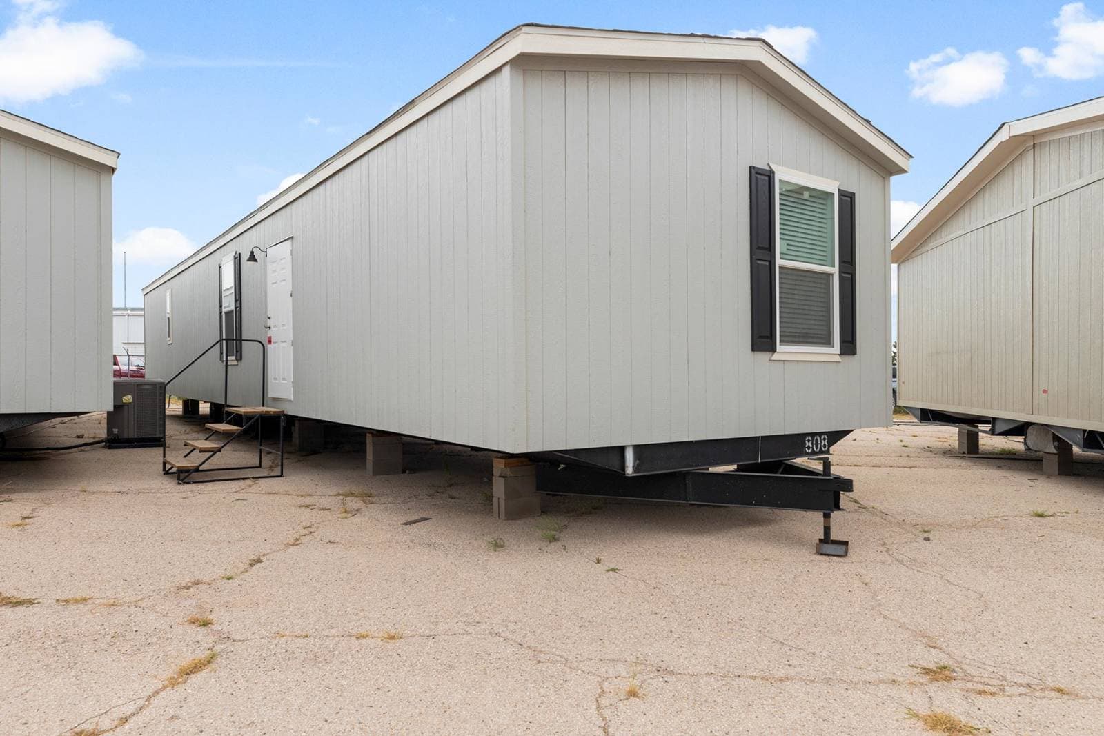 Cs1660a exterior home features