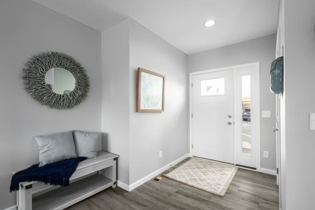 Ultra ranch 2p2409-x interior home features