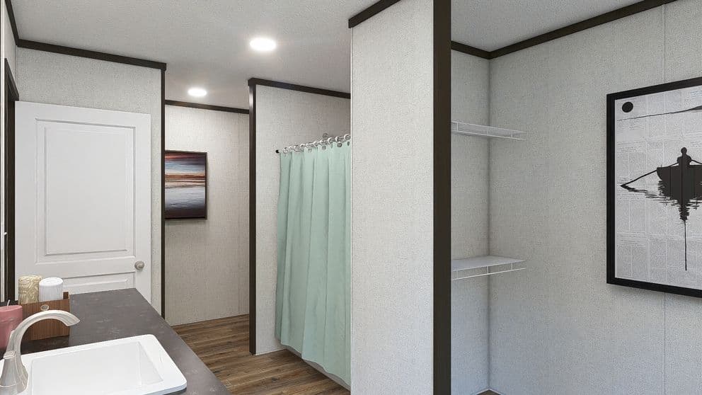 Grand bathroom home features