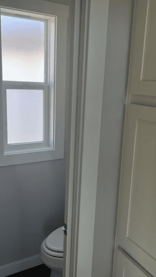 Pistol pete-645 bathroom home features