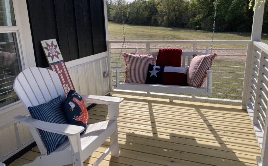 Mockingbird d50ep8 exterior home features