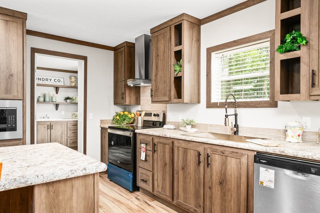 Warrior 32563f kitchen home features