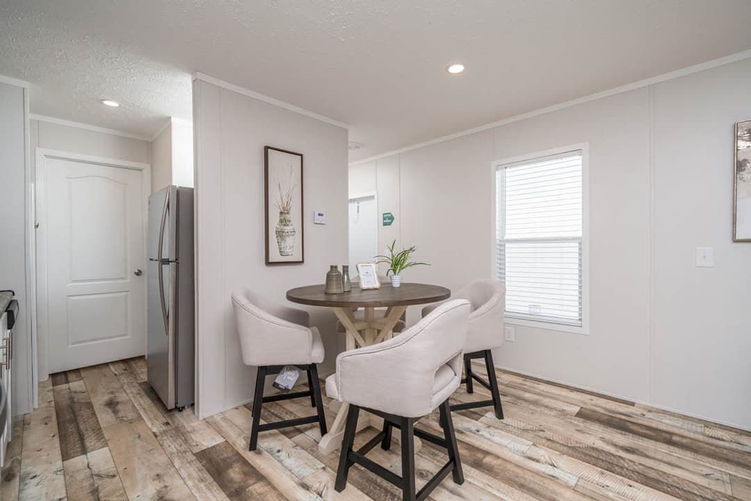 Marco interior home features