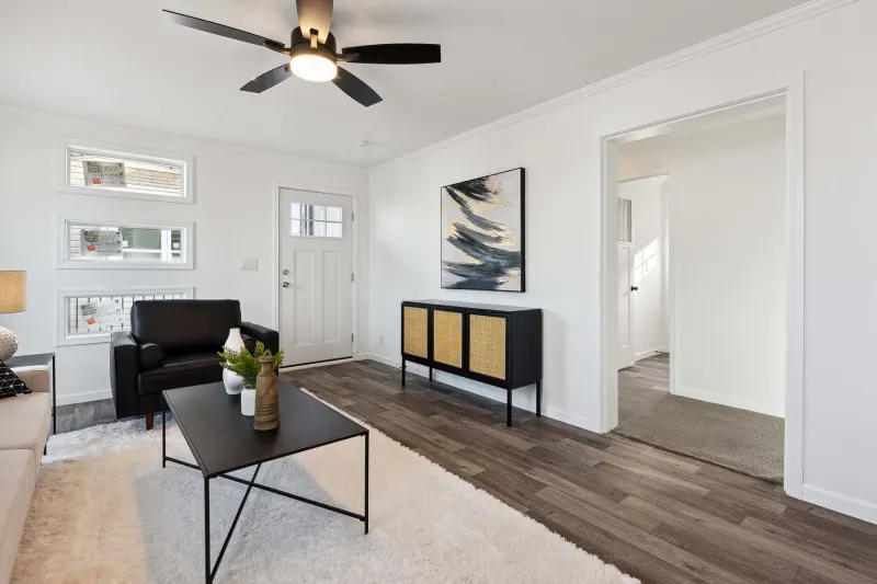 Genesis 9921a interior home features