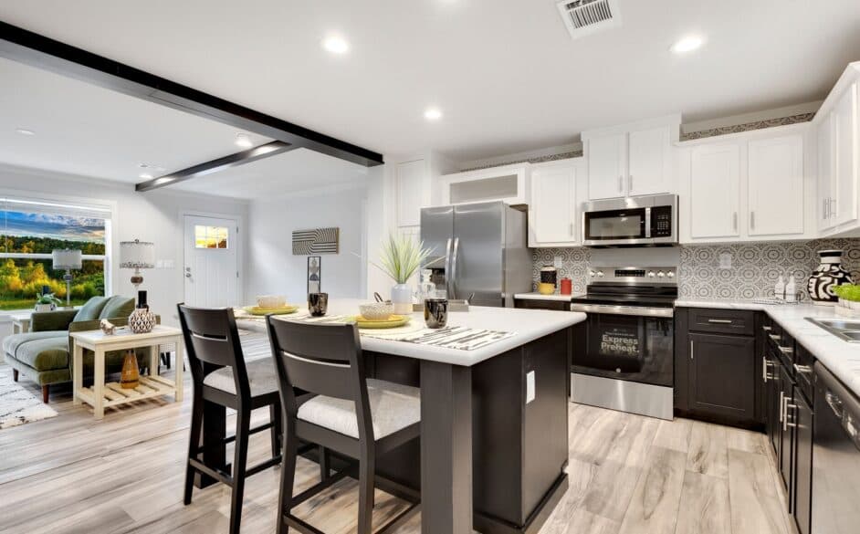 Hope r76e interior home features