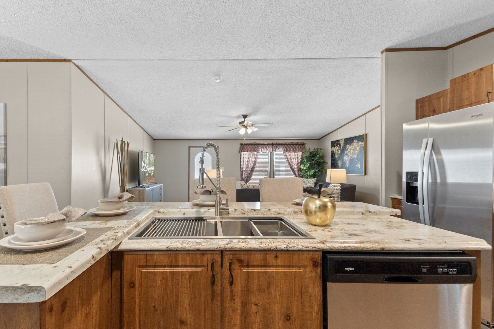 Heritage h-3260-32a kitchen home features