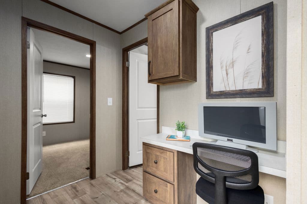 Blazer select ts1036-p interior home features