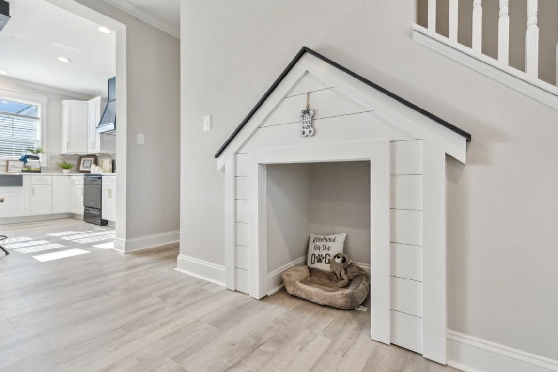 Whitfield cape interior home features