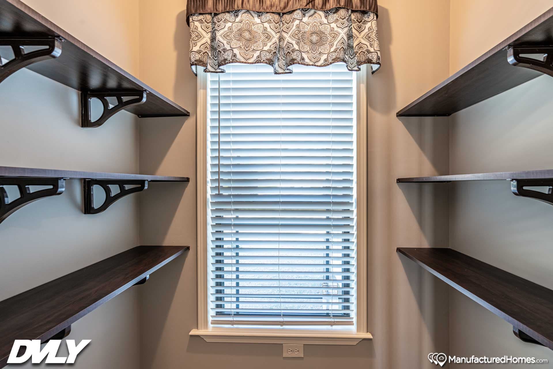 Briarritz interior home features