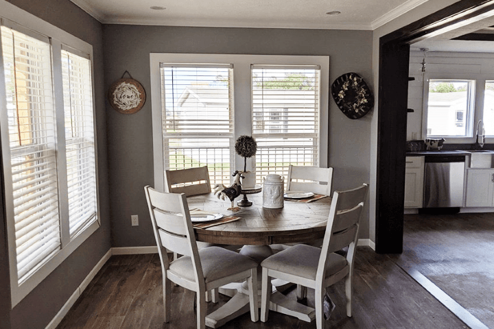 Addison 2 interior home features