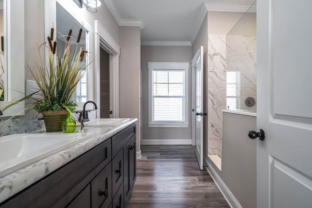 Tidewater cape bathroom home features