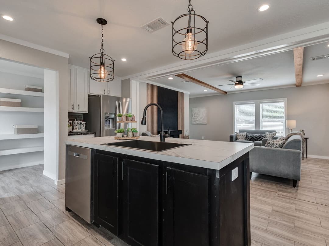 28603n kitchen home features