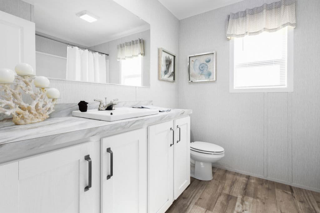 Blazer select ts1043-v bathroom home features