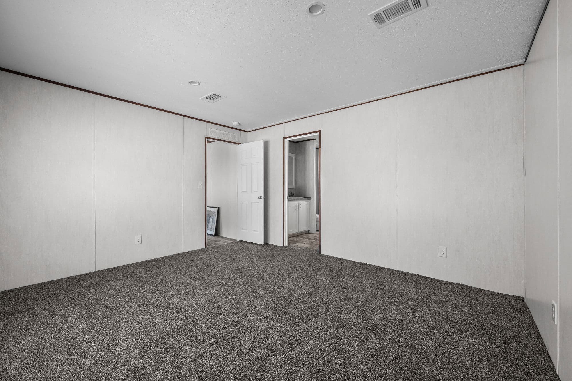 Nitro quatro bedroom home features