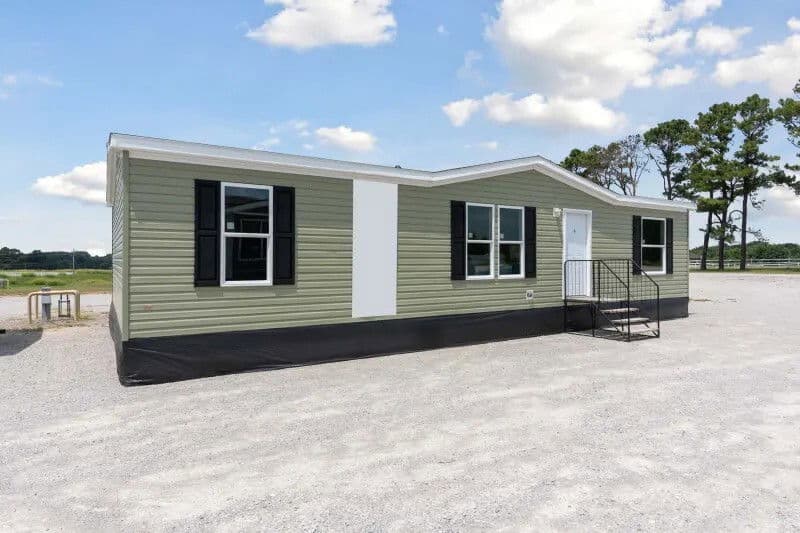 Churchill hero, elevation, and exterior home features