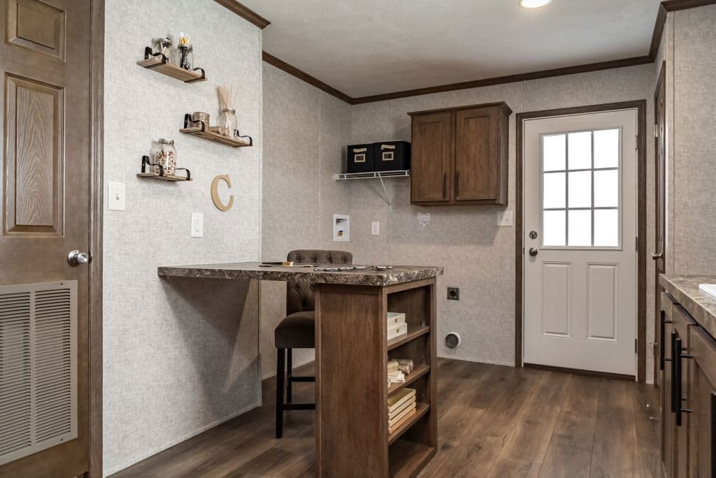 Astro elite ranch 3a2805-p interior home features